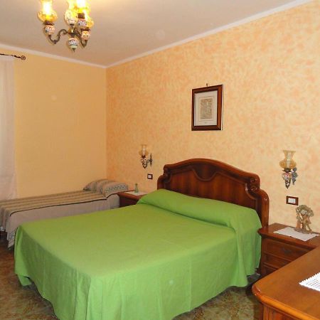 Appartamento Casa Santella Ponza Esterno foto