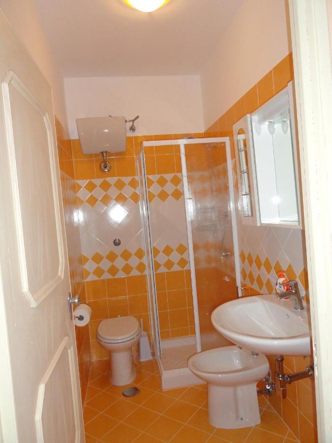 Appartamento Casa Santella Ponza Esterno foto